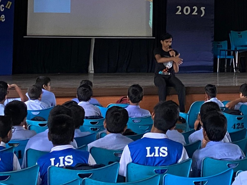 Louvre College Session